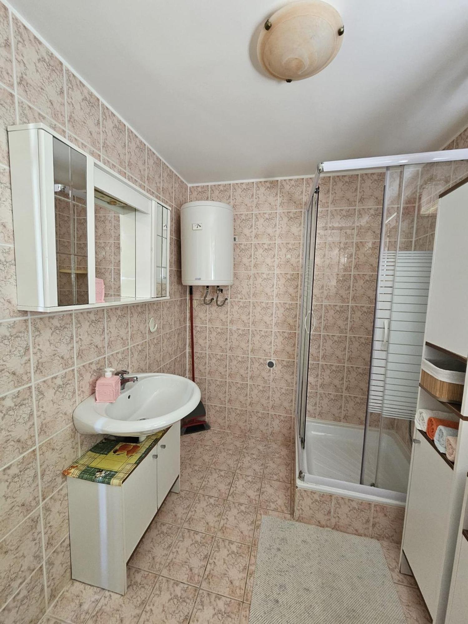 Studios Dolcek Krvavica Esterno foto
